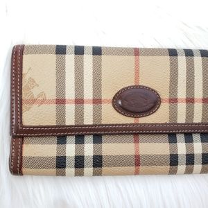 Burberry authentic vintage long wallet
